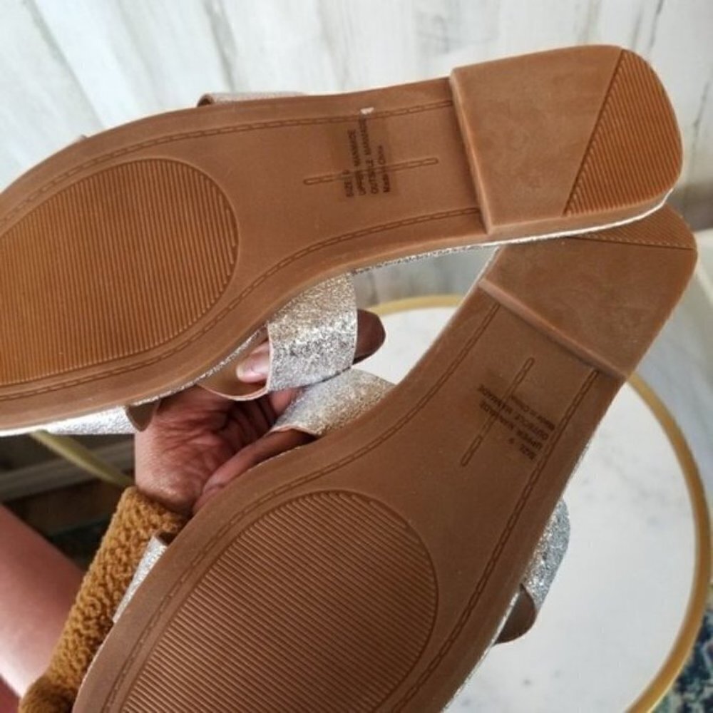 Olivia Miller Women's Night Sandals Silver Glitter - Picture 5 of 5